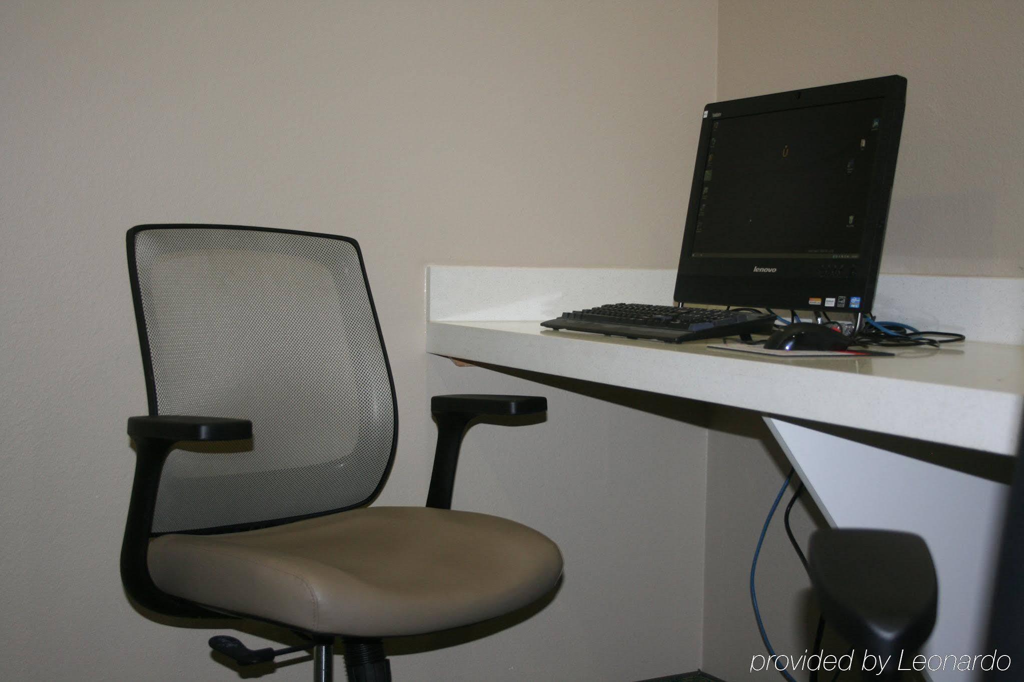 Candlewood Suites College Station By Ihg Bryan Exteriör bild