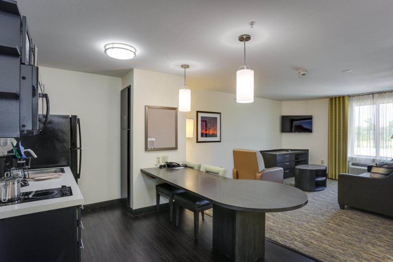 Candlewood Suites College Station By Ihg Bryan Exteriör bild